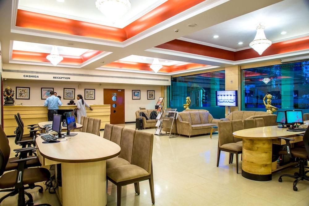 Hotel Tip Top Plaza Thane Dış mekan fotoğraf