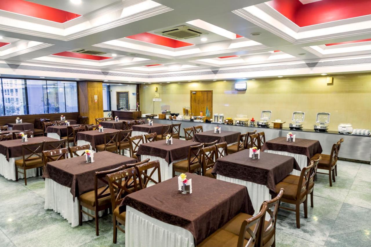 Hotel Tip Top Plaza Thane Dış mekan fotoğraf